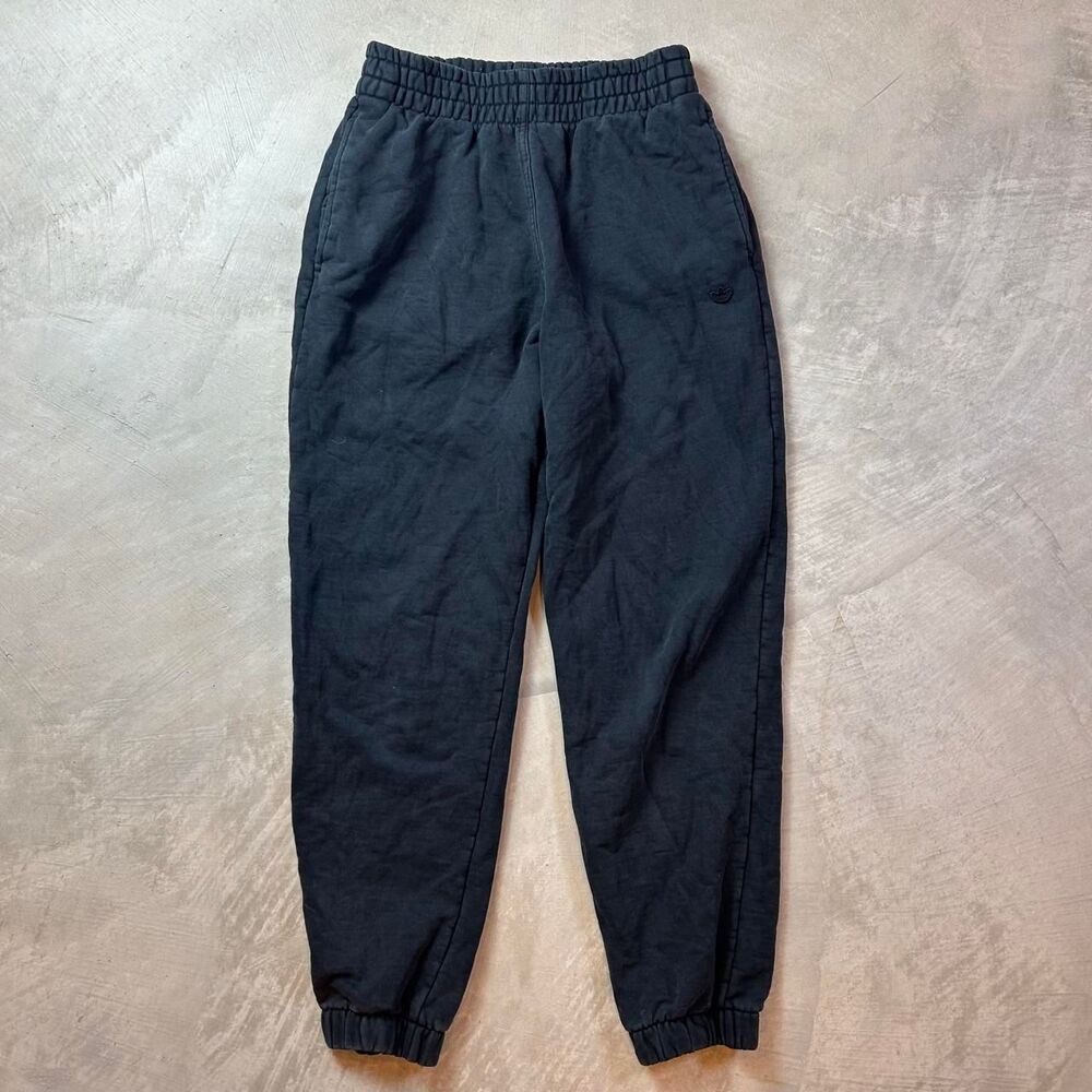 Adidas Men's Black and Grey Joggers-tracksuits